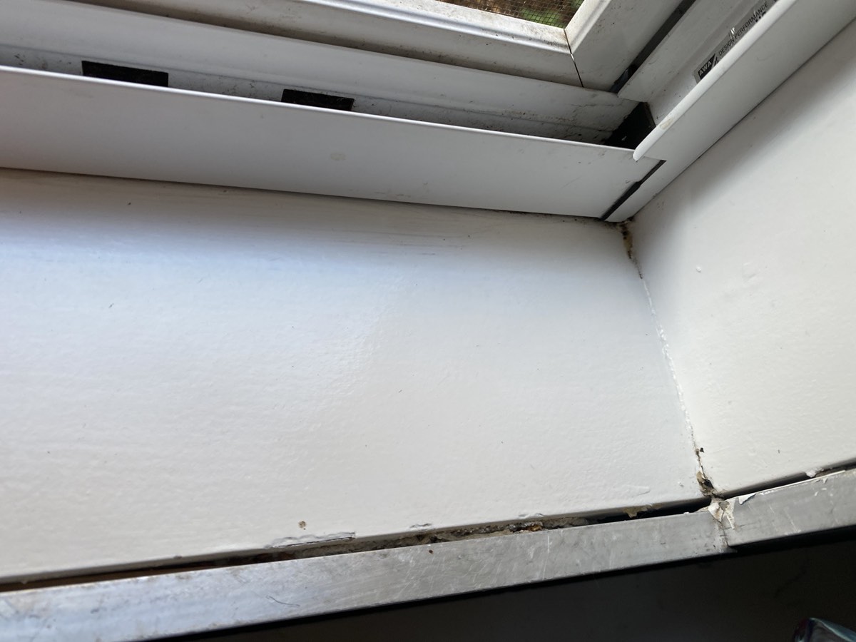 Kitchen splashback recorded on an investigation, Box Hill